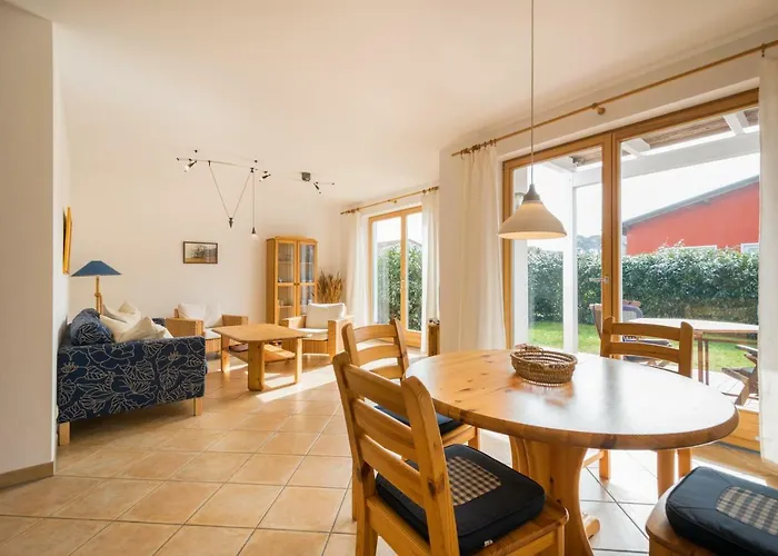 Strandvilla Marius Apartment *